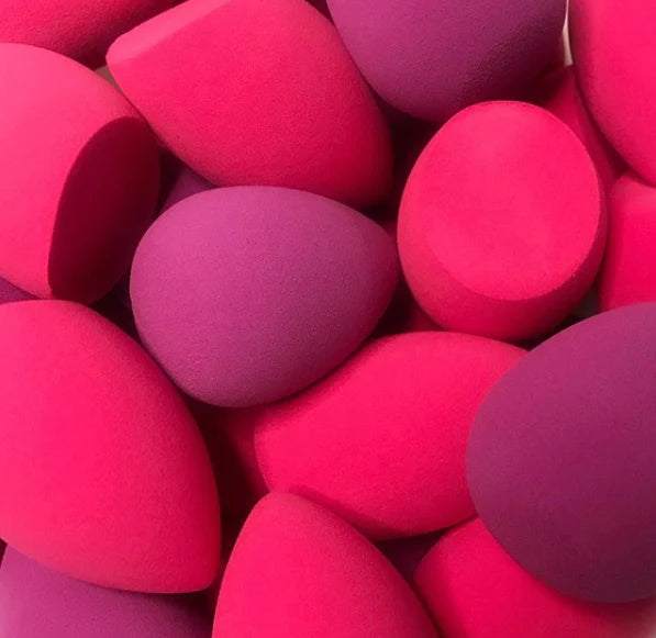 Samoa Skin Envy Egg-Shaped Makeup Blender